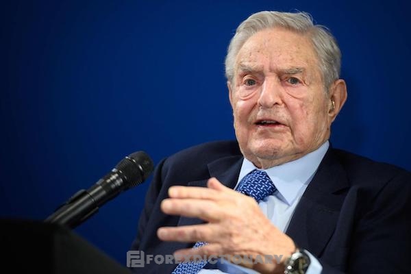 Thương vụ bán khống đồng Bảng Anh đã khiến tên tuổi George Soros nổi tiếng